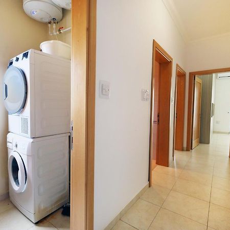 Modern 3Br Stylish & Spacious Apartment - Close To Sliema Promenade 그지라 외부 사진