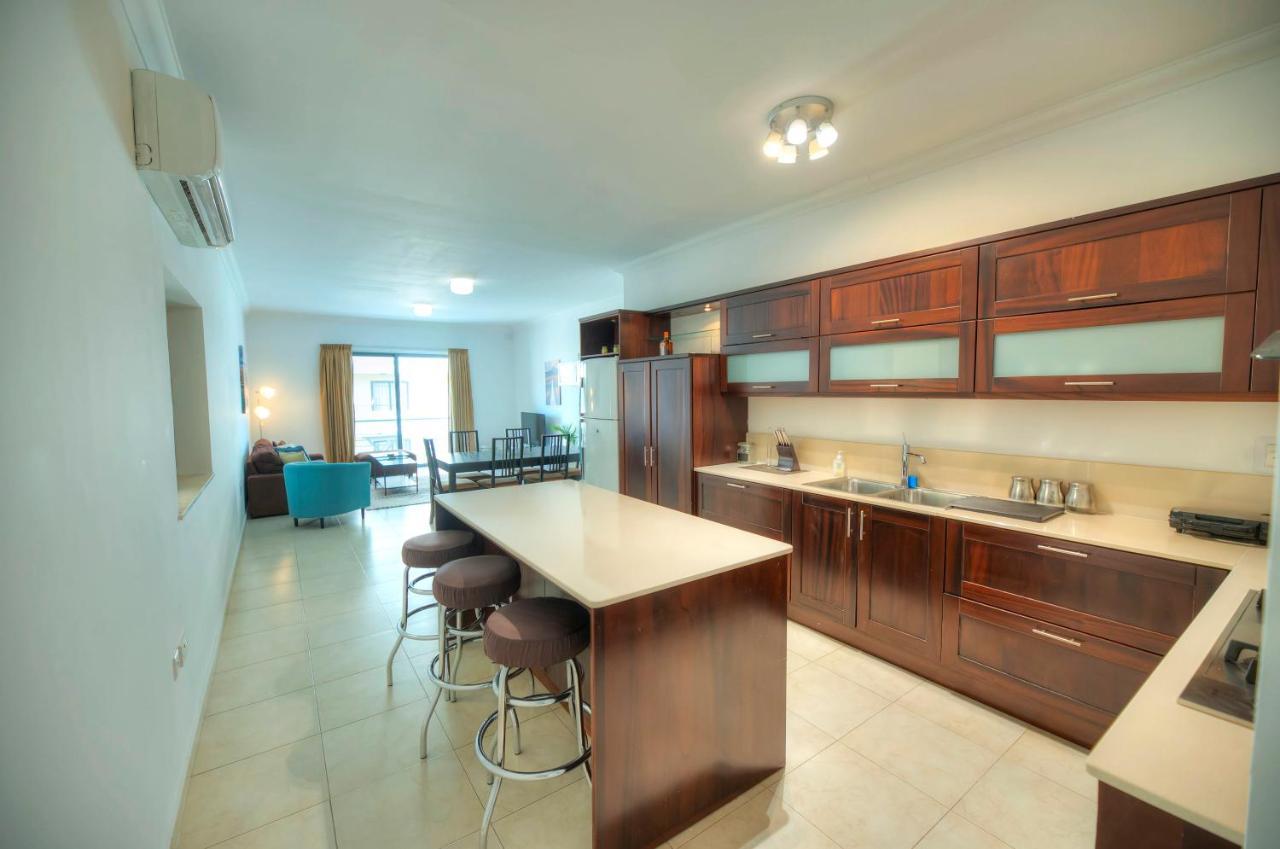 Modern 3Br Stylish & Spacious Apartment - Close To Sliema Promenade 그지라 외부 사진