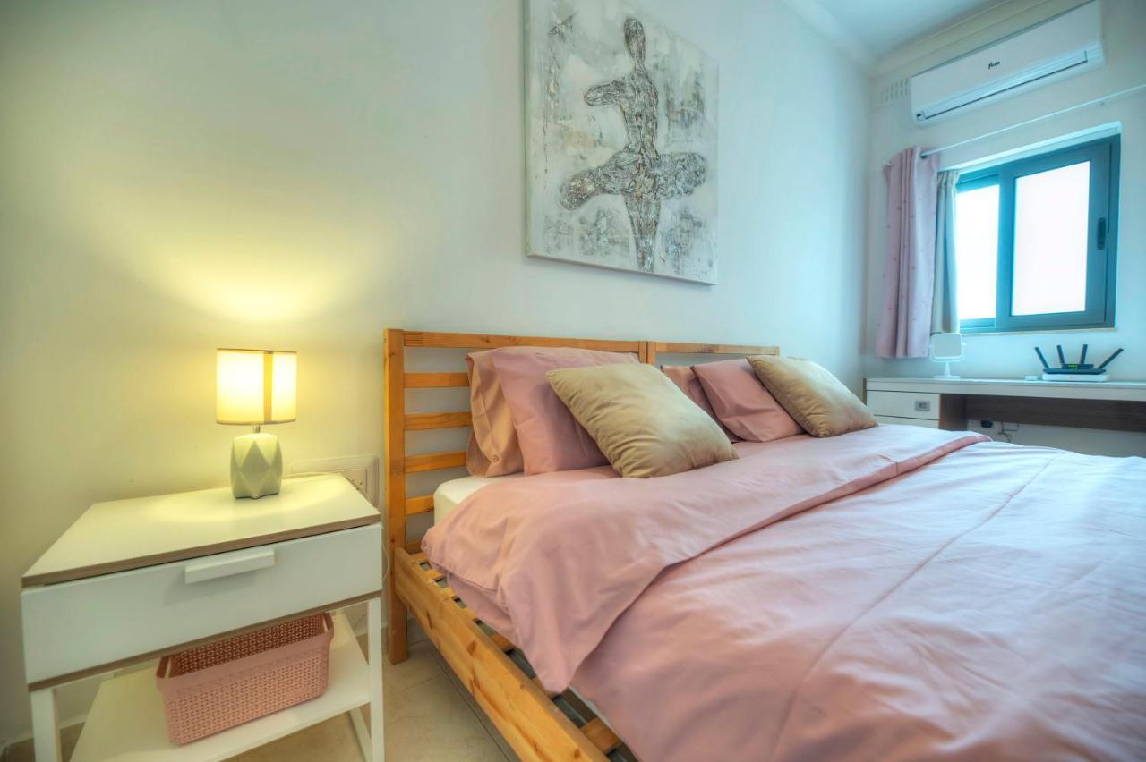Modern 3Br Stylish & Spacious Apartment - Close To Sliema Promenade 그지라 외부 사진