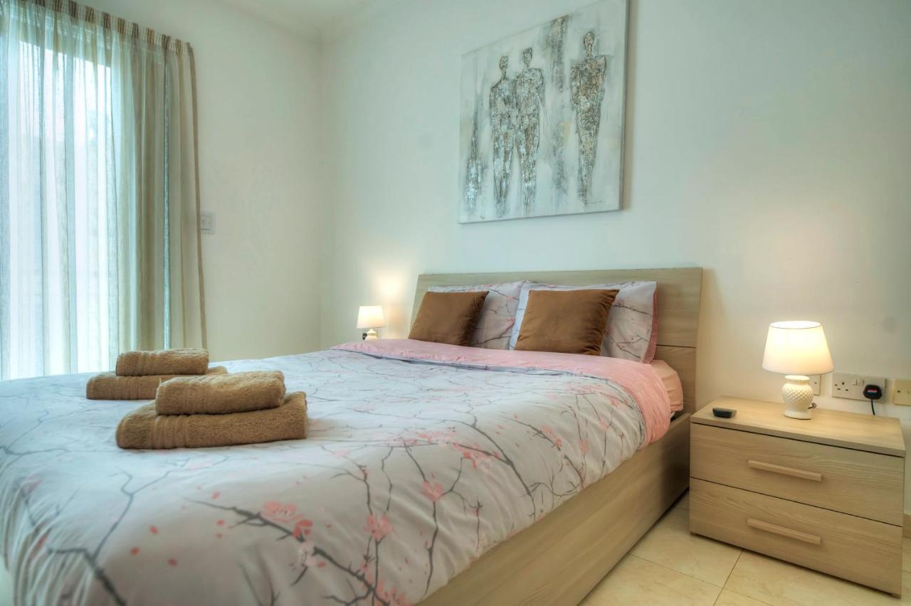 Modern 3Br Stylish & Spacious Apartment - Close To Sliema Promenade 그지라 외부 사진