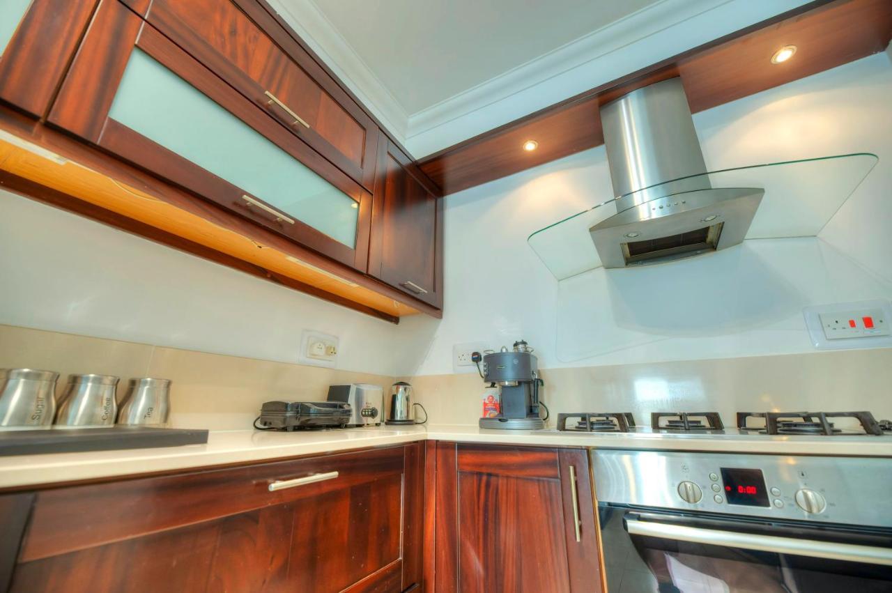 Modern 3Br Stylish & Spacious Apartment - Close To Sliema Promenade 그지라 외부 사진