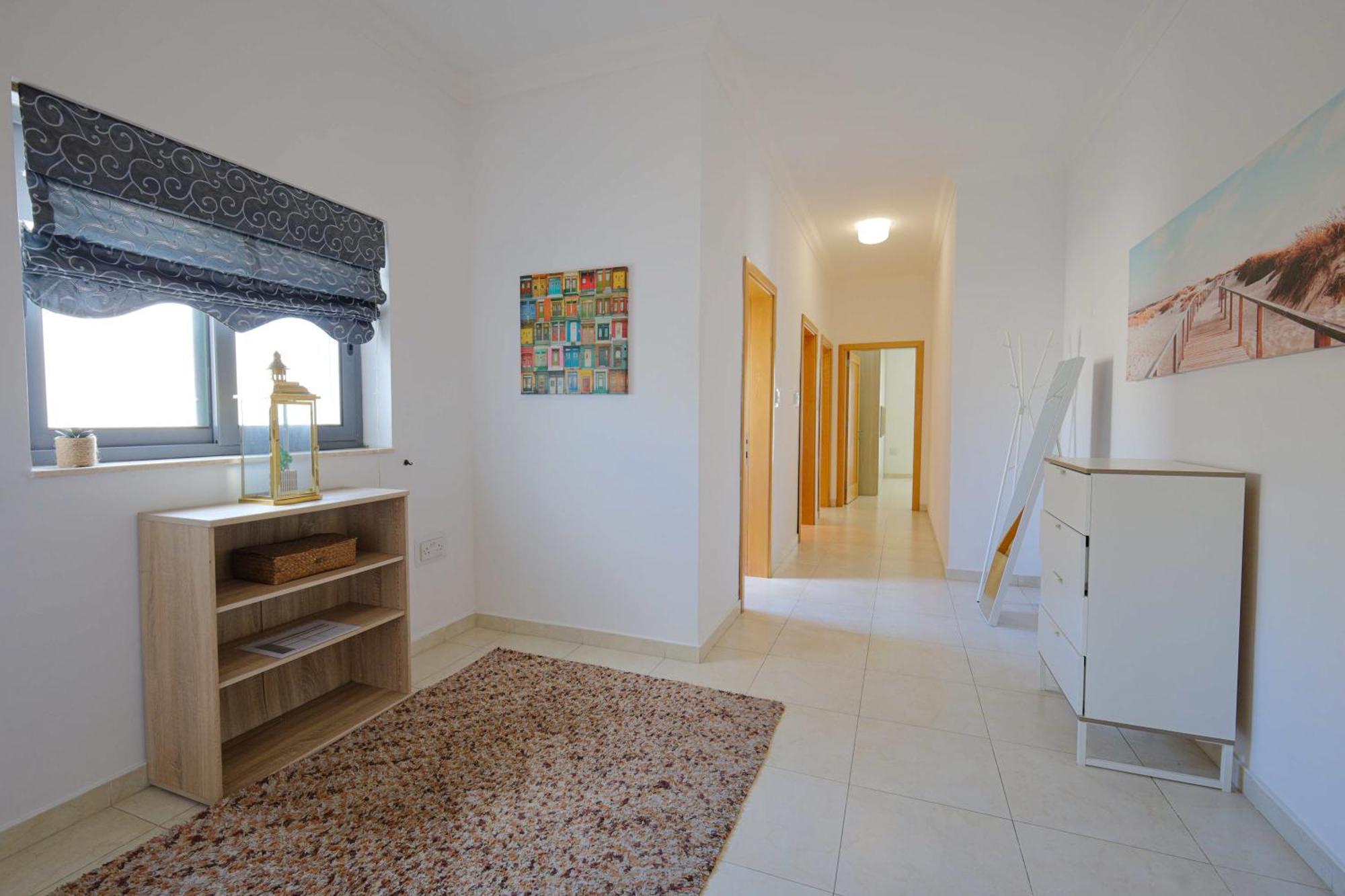 Modern 3Br Stylish & Spacious Apartment - Close To Sliema Promenade 그지라 외부 사진
