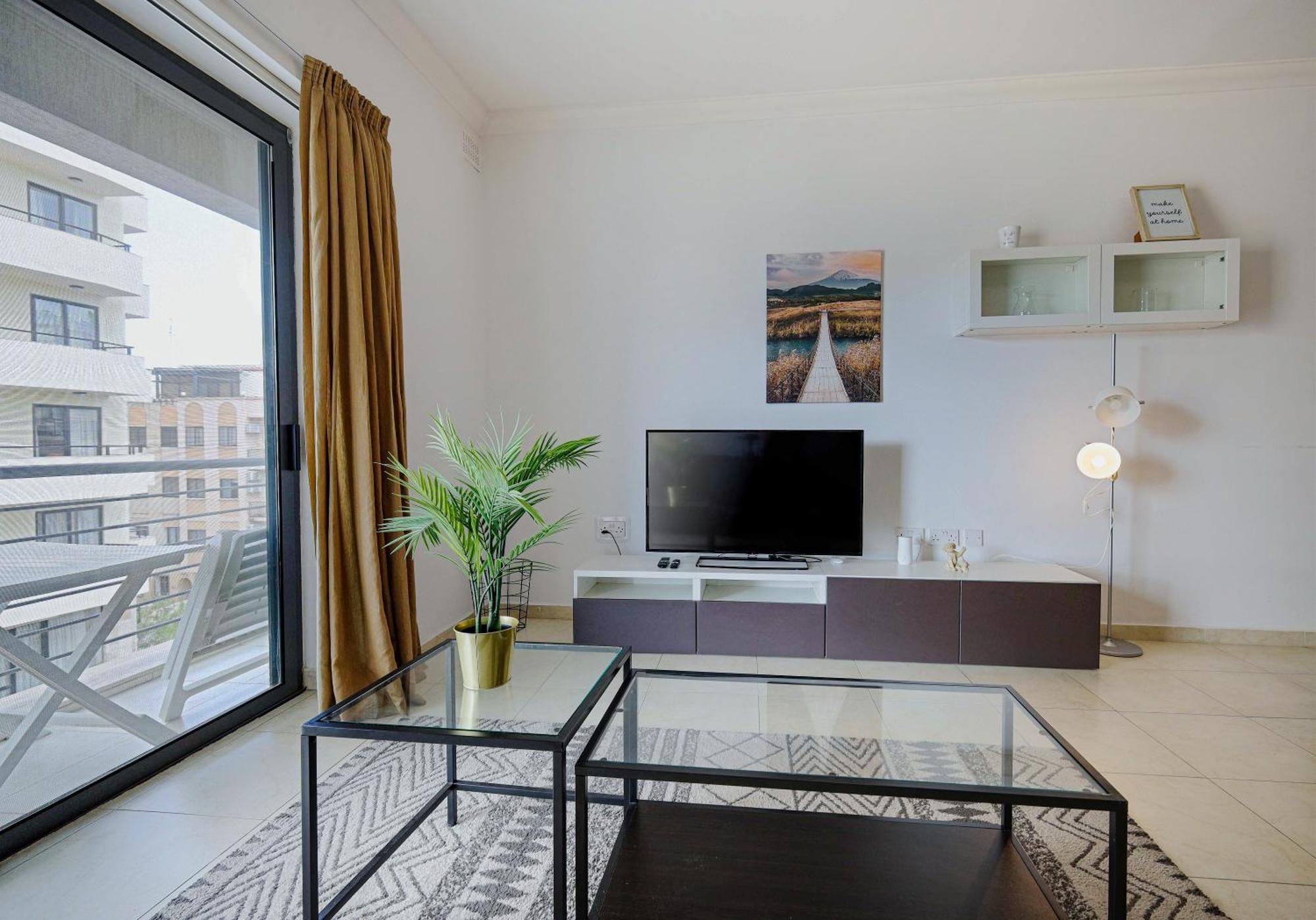 Modern 3Br Stylish & Spacious Apartment - Close To Sliema Promenade 그지라 외부 사진
