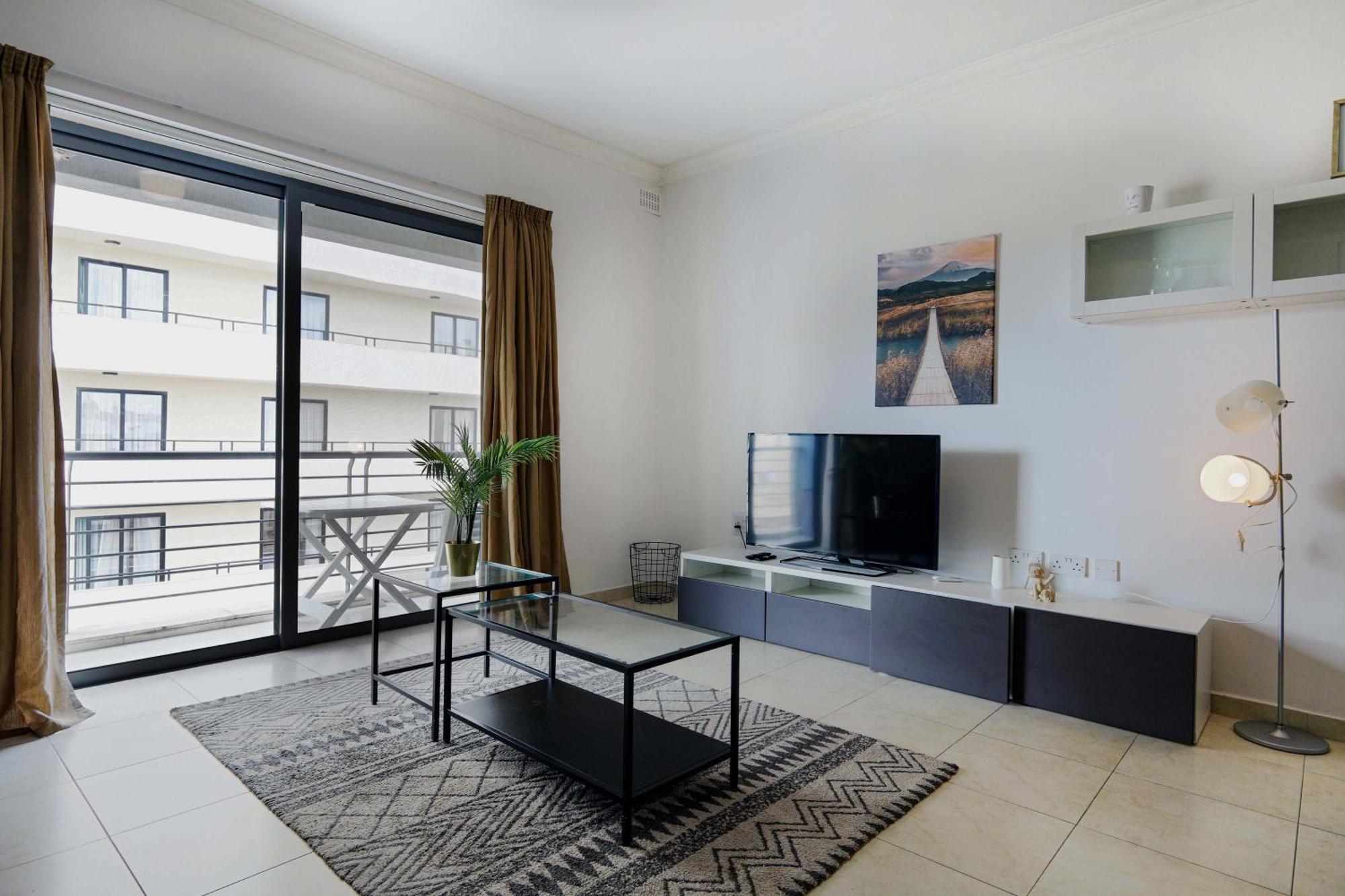 Modern 3Br Stylish & Spacious Apartment - Close To Sliema Promenade 그지라 외부 사진