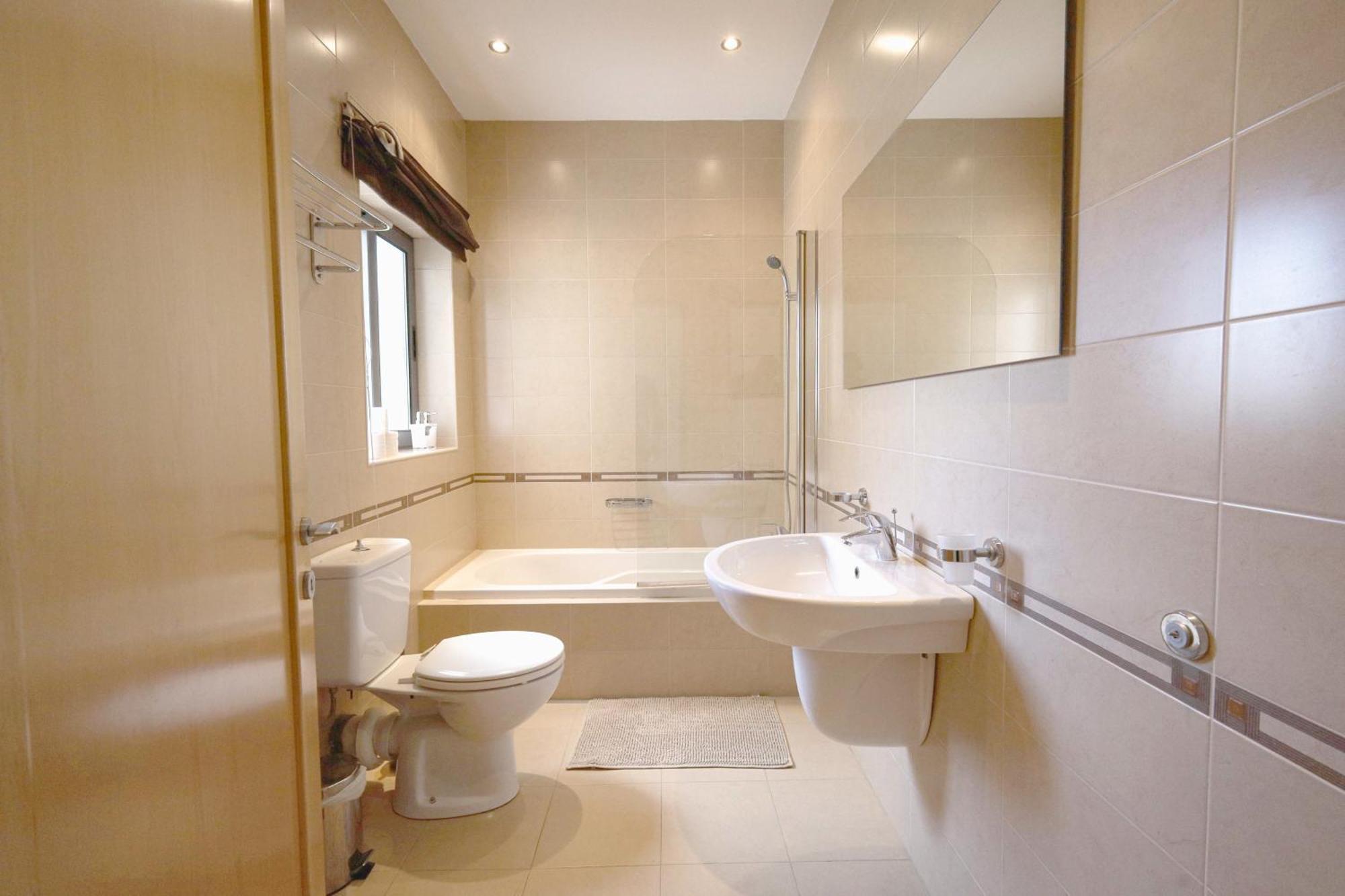 Modern 3Br Stylish & Spacious Apartment - Close To Sliema Promenade 그지라 외부 사진